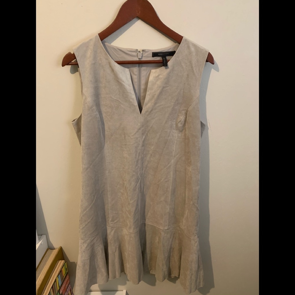 🔴SOLD🔴BCBG MAXAZRIA taupe suede dress